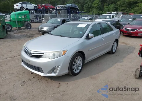 2013 Toyota Camry Xle z USA, uszkodzony, nr VIN 4T4BF1FK1DR336472